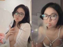 Gái Dâm Vừa Hít Bóng Cười Vừa Chat Sex Banh Lồn Kiếm Tiền Tiêu Vặt