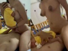 Vợ Xinh Vừa Ẳm Con Vừa Cưỡi Ngựa Chiều Cơn Nứng Của Chồng